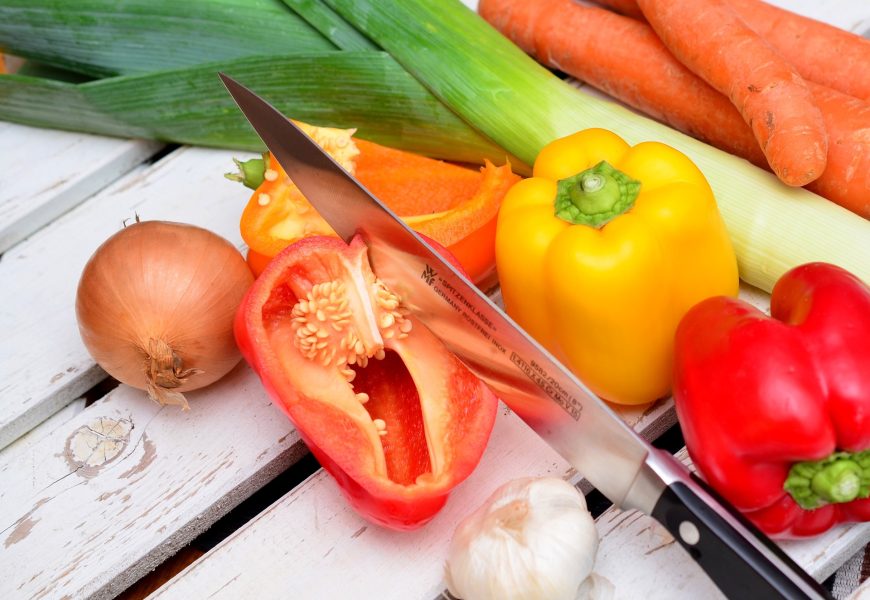 Najlepsza szatkownica elektryczna do warzyw — sprawdź nasz ranking!